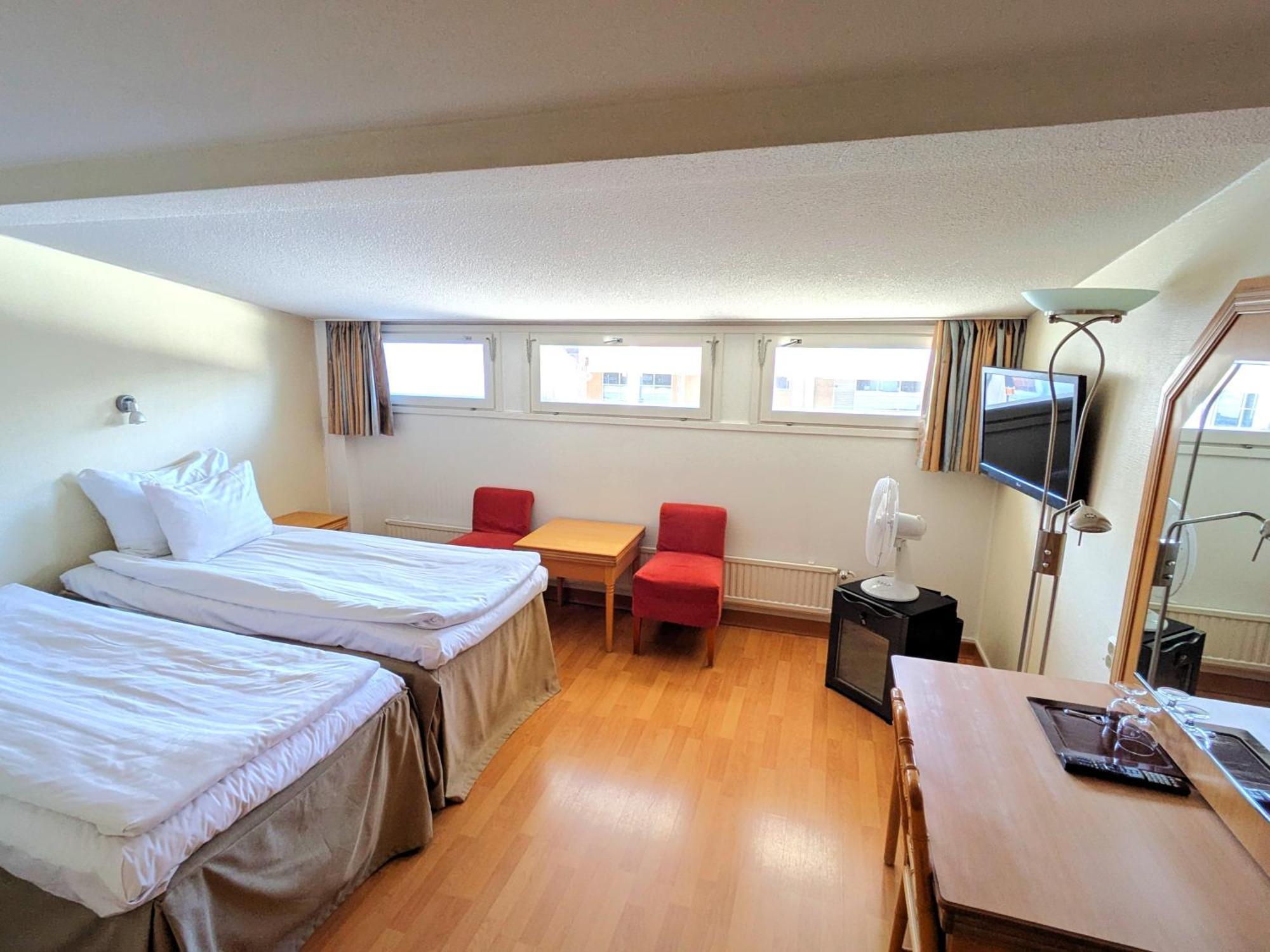 Hiisi Hotel Turku Seaport Экстерьер фото