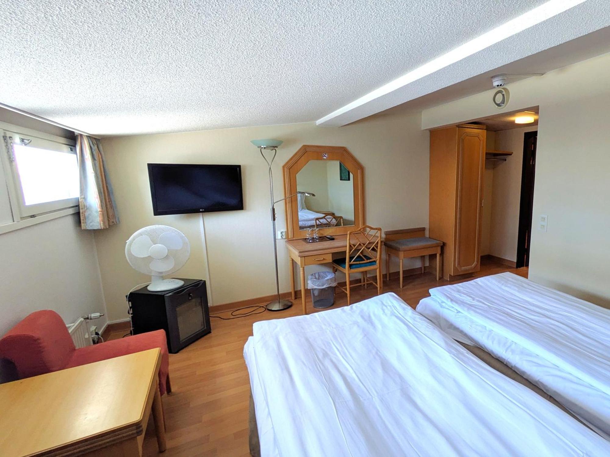 Hiisi Hotel Turku Seaport Экстерьер фото